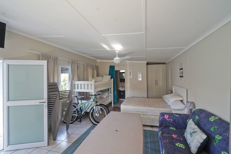 4 Bedroom Property for Sale in Kaysers Beach Eastern Cape